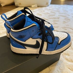 Nike Jordan 1 Mid SE blue white black size 9C